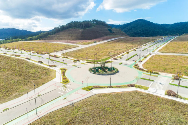 Imagem Terreno à Venda, 300 m² em Várzea Do Ranchinho - Camboriú Imagem Terreno à Venda, 300 m² em Várzea Do Ranchinho - Camboriú