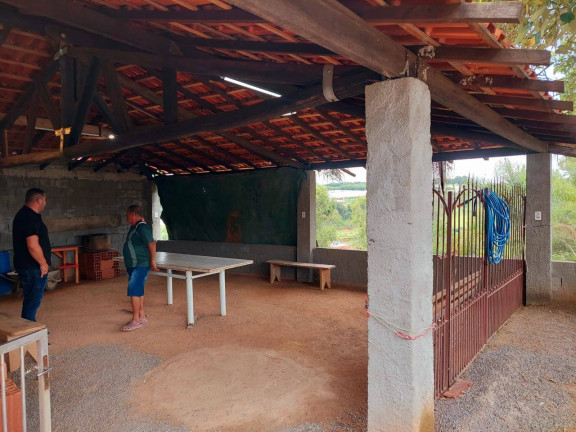 Imagem Casa com 1 Quarto à Venda, 1.306 m² em Maracanã - Atibaia