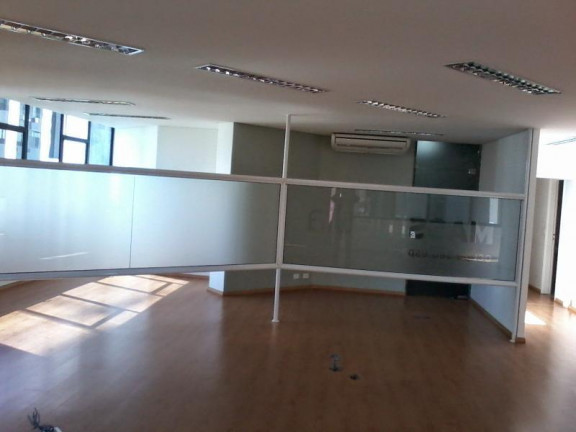 Imagem Apartamento com 3 Quartos à Venda, 139 m² em Itaim - São Paulo