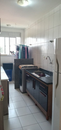 Imagem Apartamento com 2 Quartos à Venda, 54 m² em Vila Silva Ribeiro - Carapicuíba
