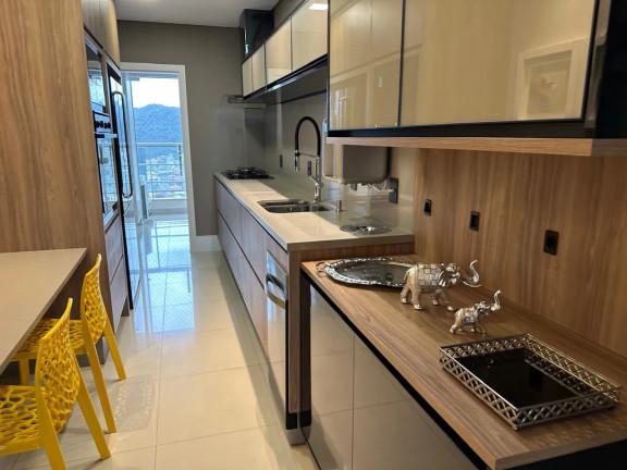 Imagem Apartamento com 3 Quartos à Venda, 133 m² em Pioneiros - Balneário Camboriú