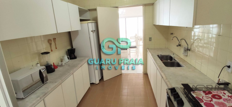 Imagem Apartamento com 3 Quartos à Venda, 130 m² em Pitangueiras - Guarujá