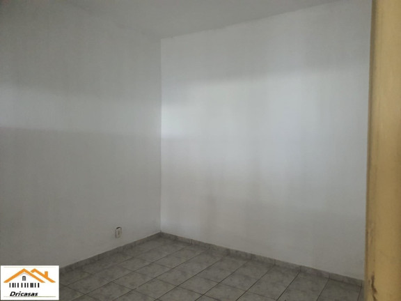 Imagem Sobrado com 6 Quartos à Venda,  em Senador Camará - Rio De Janeiro