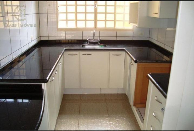 Imagem Casa com 3 Quartos à Venda, 170 m² em Centro - Ibiporã Imagem Casa com 3 Quartos à Venda, 170 m² em Centro - Ibiporã