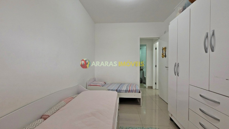 Imagem Apartamento com 2 Quartos à Venda, 76 m² em Centro - Bertioga