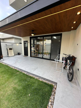 Imagem Casa com 4 Quartos à Venda, 212 m² em Centro - Jacareí Imagem Casa com 4 Quartos à Venda, 212 m² em Centro - Jacareí
