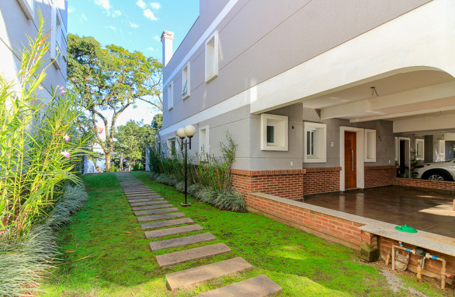 Imagem Casa de Condomínio com 3 Quartos à Venda, 241 m² em Tristeza - Porto Alegre