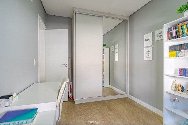 Imagem Casa com 3 Quartos à Venda, 213 m² em Medeiros - Jundiaí Imagem Casa com 3 Quartos à Venda, 213 m² em Medeiros - Jundiaí