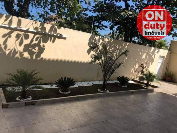 Imagem Sobrado com 3 Quartos à Venda, 500 m² em Jardim Virginia - Guarujá
