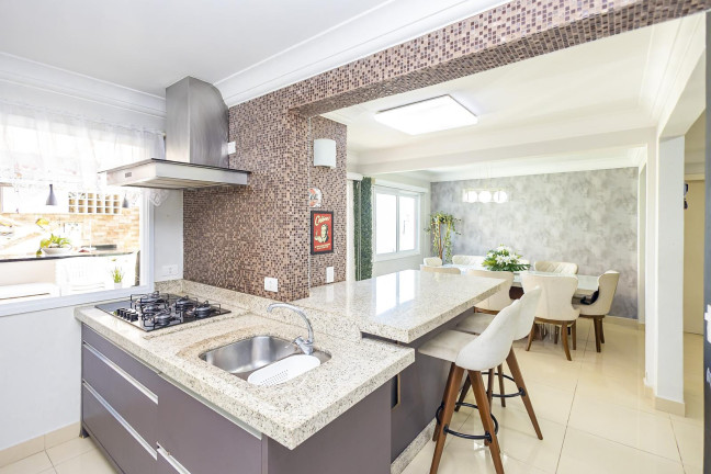 Imagem Casa com 3 Quartos à Venda, 230 m² em Cidade Industrial - Curitiba Imagem Casa com 3 Quartos à Venda, 230 m² em Cidade Industrial - Curitiba
