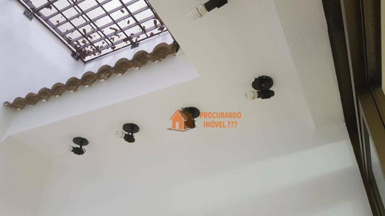 Imagem Casa com 4 Quartos à Venda, 250 m² em Vila Galvão - Guarulhos