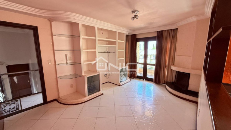Imagem Casa com 6 Quartos à Venda, 377 m² em Pinheiros - Pato Branco