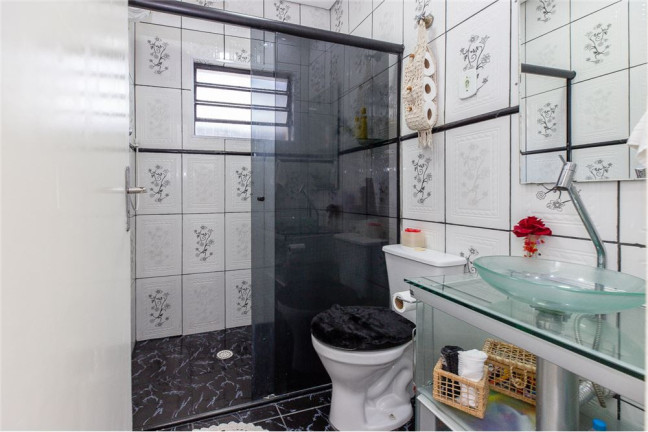 Imagem Casa com 3 Quartos à Venda, 170 m² em Cidade Dutra - São Paulo Imagem Casa com 3 Quartos à Venda, 170 m² em Cidade Dutra - São Paulo