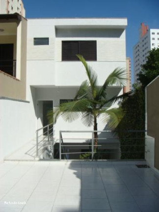 Imagem Casa com 3 Quartos à Venda, 275 m² em Parque Das Naçoes - Santo André