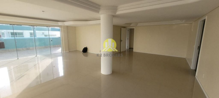 Imagem Cobertura com 6 Quartos à Venda, 470 m² em Centro - Balneário Camboriú Imagem Cobertura com 6 Quartos à Venda, 470 m² em Centro - Balneário Camboriú
