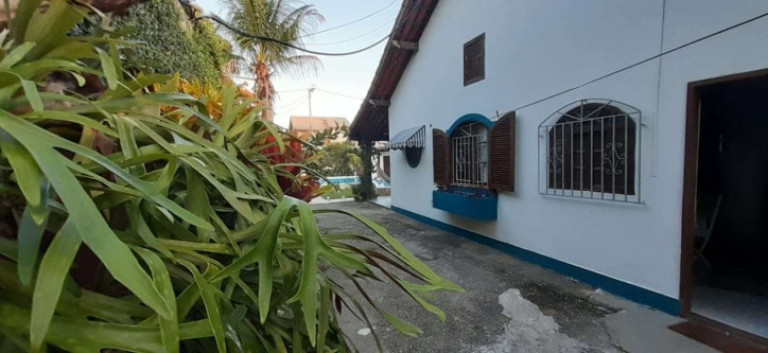 Imagem Casa com 5 Quartos à Venda, 350 m² em Palmeiras - Cabo Frio Imagem Casa com 5 Quartos à Venda, 350 m² em Palmeiras - Cabo Frio