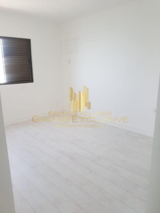 Imagem Apartamento com 3 Quartos à Venda, 110 m² em Centro - Balneário Camboriú Imagem Apartamento com 3 Quartos à Venda, 110 m² em Centro - Balneário Camboriú