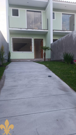Sobrado com 2 Quartos à Venda, 92 m² em Sertão Do Maruim - São José