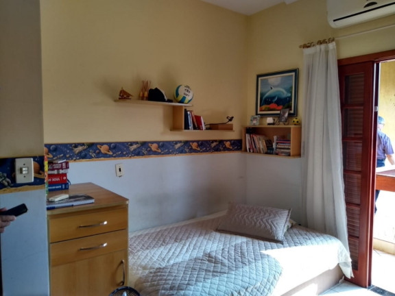 Imagem Casa com 3 Quartos à Venda, em Bauru Imagem Casa com 3 Quartos à Venda, em Bauru