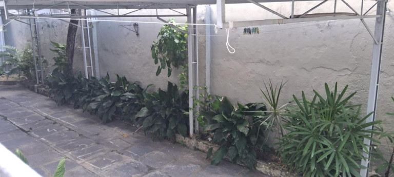 Imagem Casa com 5 Quartos à Venda, 250 m² em Graças - Recife Imagem Casa com 5 Quartos à Venda, 250 m² em Graças - Recife