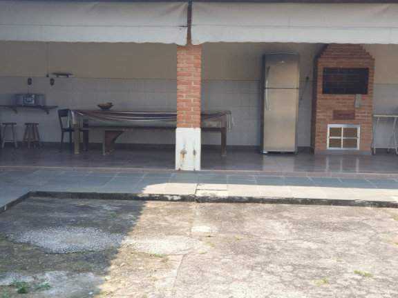 Imagem Casa com 3 Quartos à Venda, 760 m² em Crispim - Pindamonhangaba