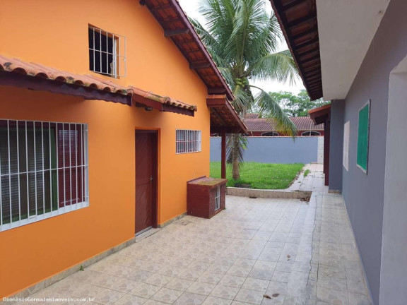 Imagem Casa com 2 Quartos à Venda, 163 m² em Belmira Novaes - Peruíbe Imagem Casa com 2 Quartos à Venda, 163 m² em Belmira Novaes - Peruíbe