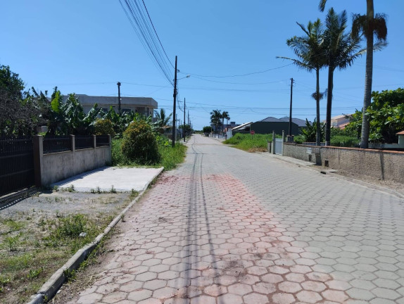 Imagem Terreno à Venda, 325 m² em Salinas - Balneário Barra Do Sul Imagem Terreno à Venda, 325 m² em Salinas - Balneário Barra Do Sul