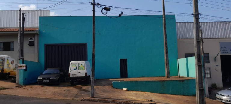 Imóvel Comercial para Alugar, 450 m² em Jardim Santa Alice - Arapongas