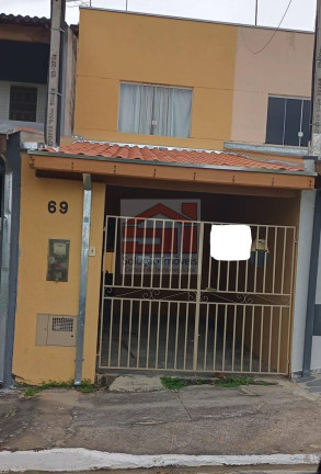 Sobrado com 2 Quartos à Venda,  em Jardim Panorama - Caçapava
