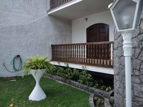 Imagem Casa com 4 Quartos à Venda, 500 m² em Jardim Normandia - Volta Redonda Imagem Casa com 4 Quartos à Venda, 500 m² em Jardim Normandia - Volta Redonda