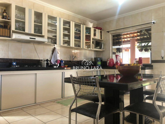 Imagem Casa com 4 Quartos à Venda, 250 m² em Santa Mônica - Igarapé