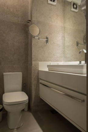 Imagem Flat com 1 Quarto para Temporada, 58 m² em Leblon - Rio De Janeiro