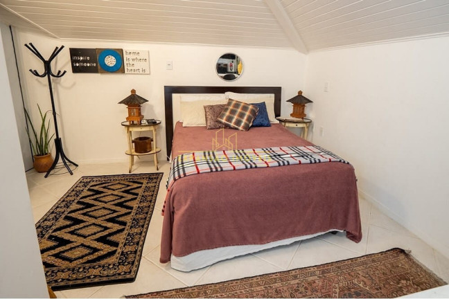 Imagem Imóvel com 3 Quartos à Venda, 185 m² em Jurerê - Florianópolis