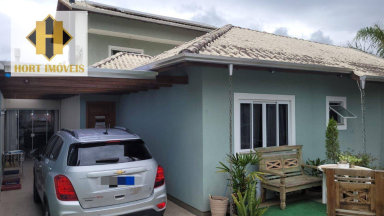 Casa com 4 Quartos à Venda, 223 m² em Bombas - Bombinhas