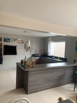 Imagem Casa com 2 Quartos para Alugar, 327 m² em Centro - Guarapuava Imagem Casa com 2 Quartos para Alugar, 327 m² em Centro - Guarapuava