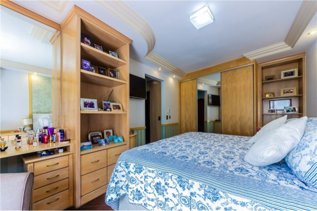 Imagem Casa com 4 Quartos à Venda, em Penha De França - São Paulo Imagem Casa com 4 Quartos à Venda, em Penha De França - São Paulo