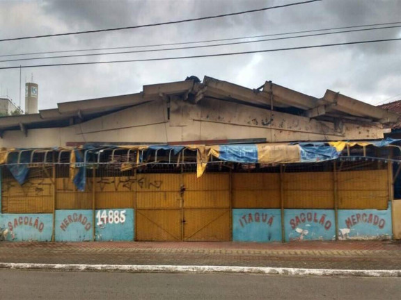 Imóvel Comercial para Alugar, 272 m² em Jardim Imperador I - Praia Grande
