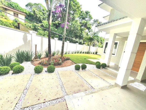 Imagem Casa com 3 Quartos à Venda, 170 m² em Comary - Teresópolis Imagem Casa com 3 Quartos à Venda, 170 m² em Comary - Teresópolis