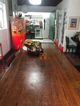 Imagem Casa com 2 Quartos à Venda, 220 m² em  Alphaville - Santana De Parnaíba