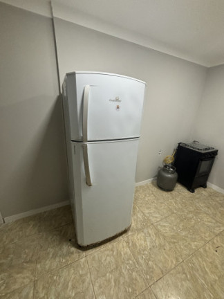 Imagem Kitnet com 1 Quarto para Alugar, 23 m² em Centro - Guarapari