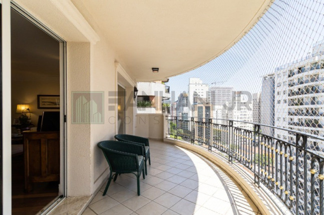 Imagem Imóvel com 3 Quartos à Venda, 261 m² em Itaim Bibi - São Paulo Imagem Imóvel com 3 Quartos à Venda, 261 m² em Itaim Bibi - São Paulo