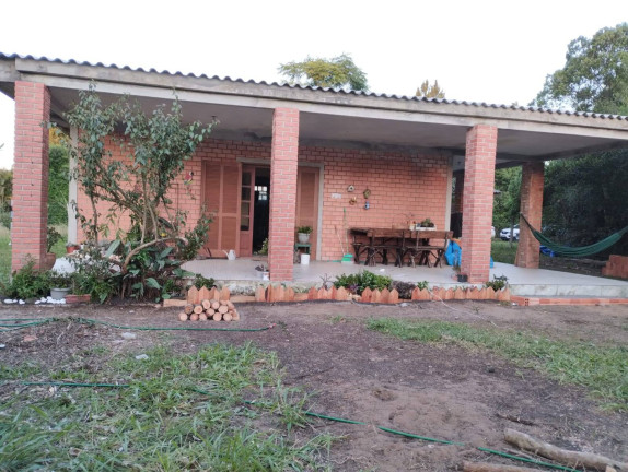 Imagem Casa com 1 Quarto à Venda, 2.100 m² em águas Claras - Viamão