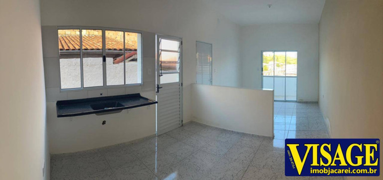 Casa com 2 Quartos à Venda,  em Pq. Imperial - Jacareí