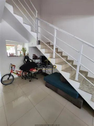 Imagem Casa com 2 Quartos à Venda, 105 m² em Piratininga - Niterói