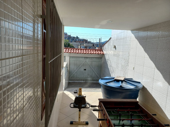 Imagem Casa com 2 Quartos à Venda, 240 m² em Senador Vasconcelos - Rio De Janeiro