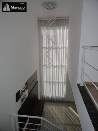 Imagem Casa de Condomínio com 4 Quartos à Venda, 300 m² em Condomínio Aruã - Mogi Das Cruzes Imagem Casa de Condomínio com 4 Quartos à Venda, 300 m² em Condomínio Aruã - Mogi Das Cruzes