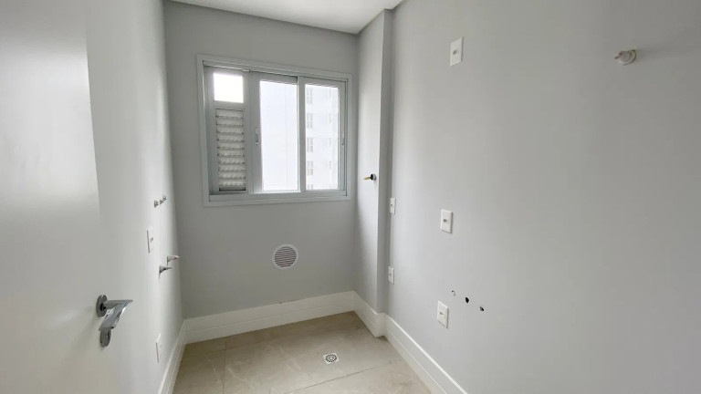 Imagem Apartamento com 3 Quartos à Venda, 133 m² em Pioneiros - Balneário Camboriú