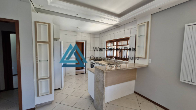 Imagem Casa com 3 Quartos à Venda, 400 m² em Ingleses Do Rio Vermelho - Florianópolis Imagem Casa com 3 Quartos à Venda, 400 m² em Ingleses Do Rio Vermelho - Florianópolis