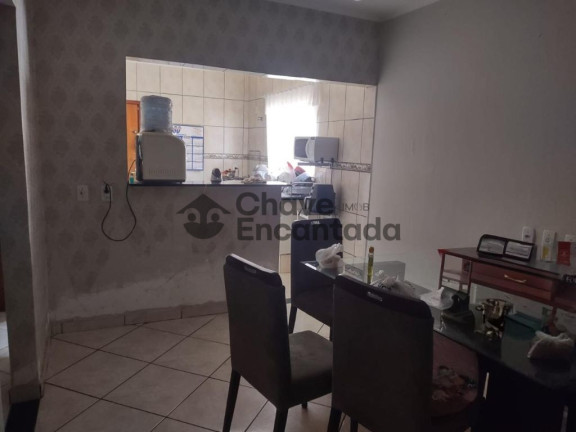 Casa com 3 Quartos à Venda, 250 m² em Jardim Marister - Birigui