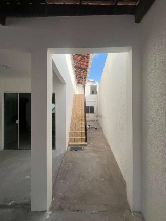 Imagem Casa com 4 Quartos para Alugar, 139 m² em Jardim Placaford - Salvador Imagem Casa com 4 Quartos para Alugar, 139 m² em Jardim Placaford - Salvador